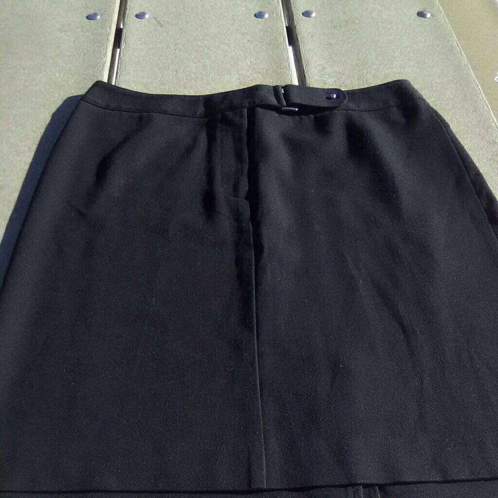🔴 Rafaella black mini skirt